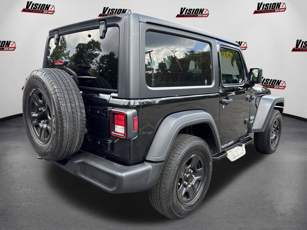 Used 2019 Jeep Wrangler Sport AWD/4WD image 5