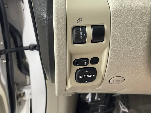 Used 2009 Subaru Impreza 2.5i AWD/4WD image 13