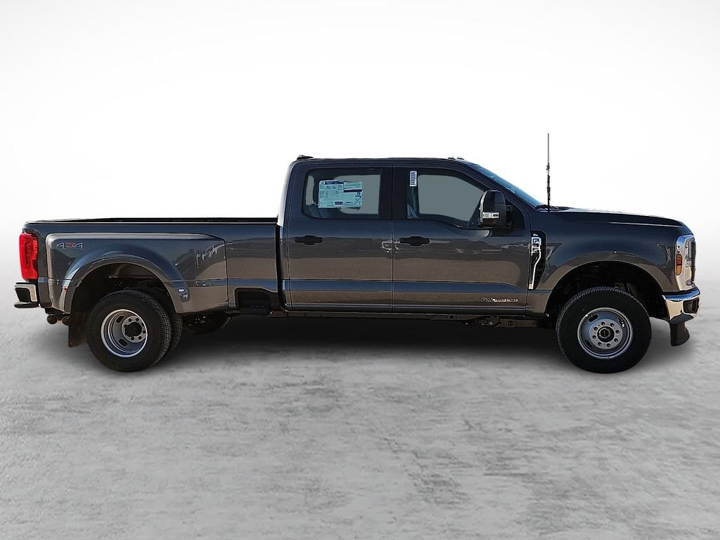 New 2026 Ford F350 XL w/ XL Chrome Package AWD/4WD image 12