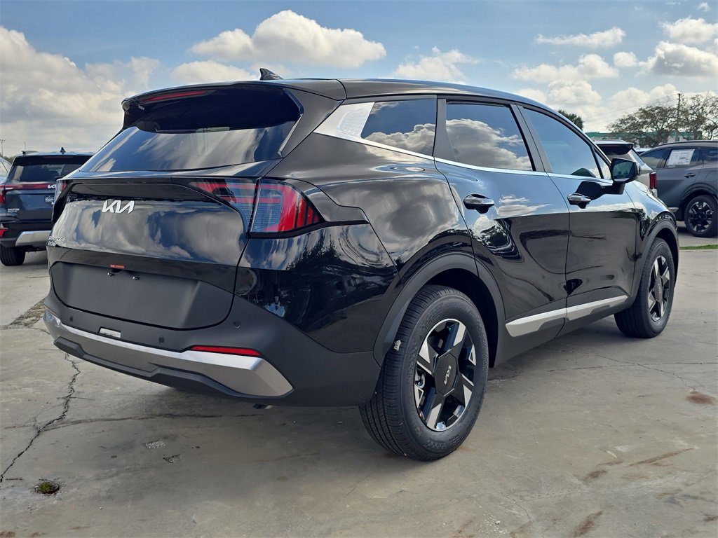 New 2026 Kia Sportage LX image 8