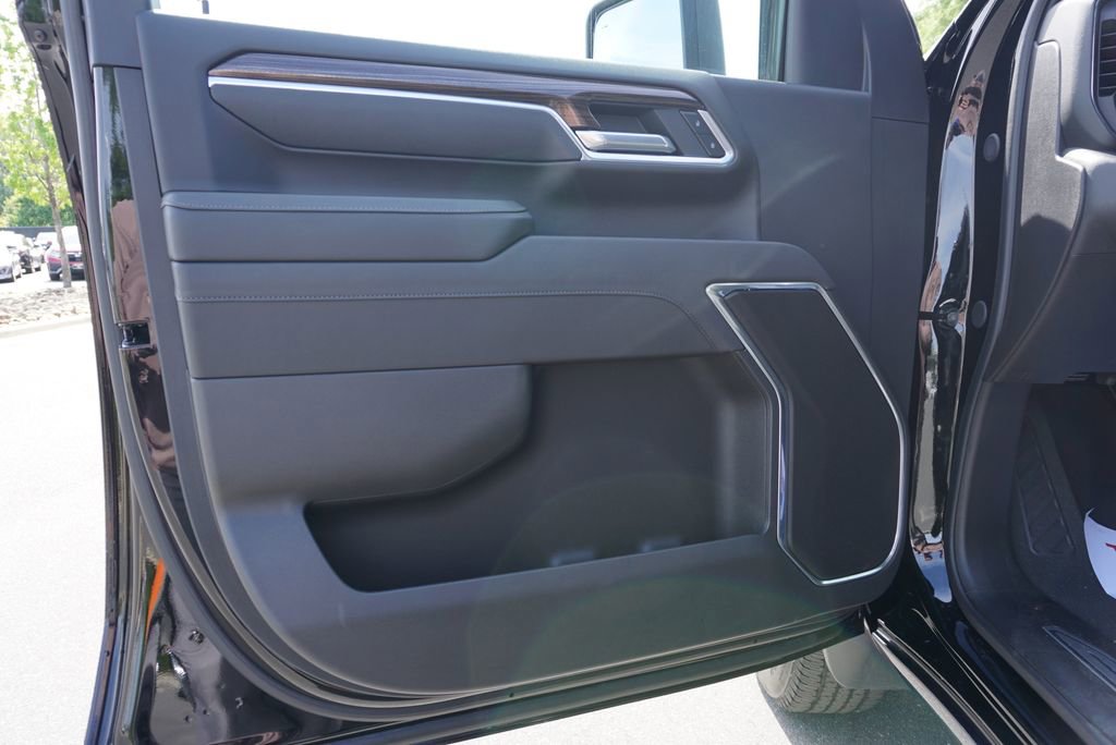 Used 2025 Chevrolet Silverado 2500 LT w/ All Star Edition image 18