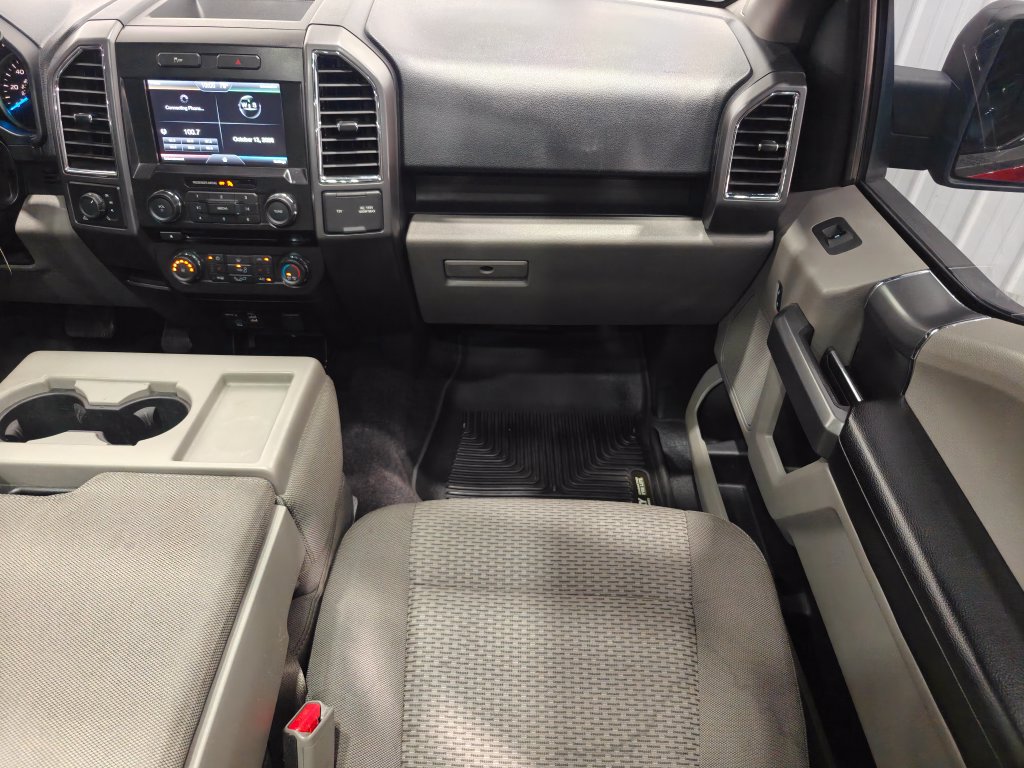 Used 2015 Ford F150 XLT w/ Equipment Group 302A Luxury AWD/4WD image 31