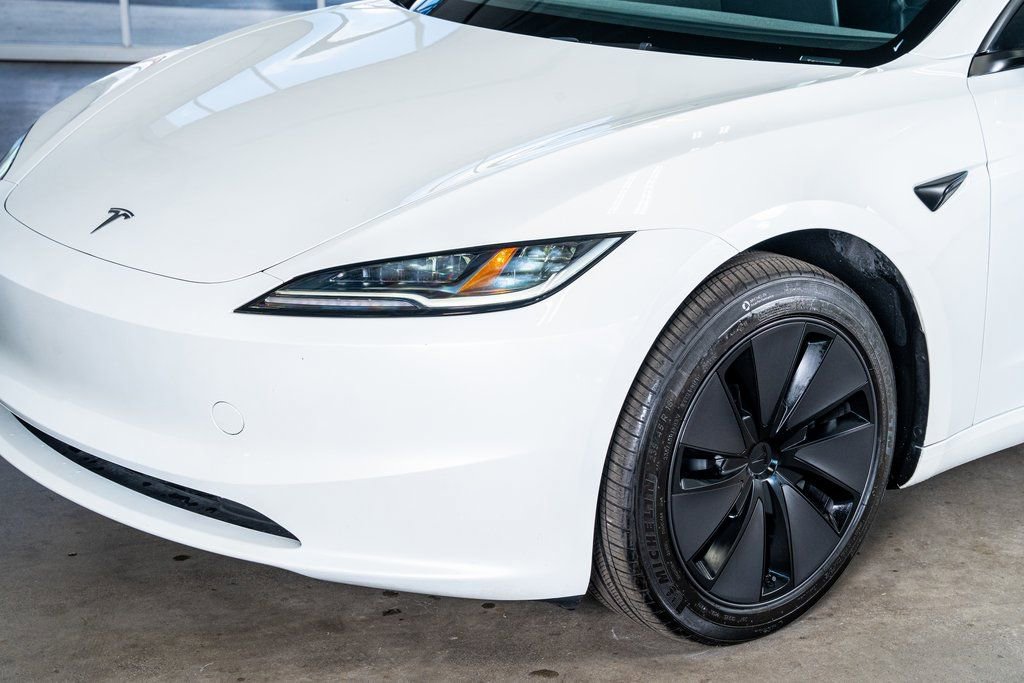Used 2025 Tesla Model 3 Long Range image 12