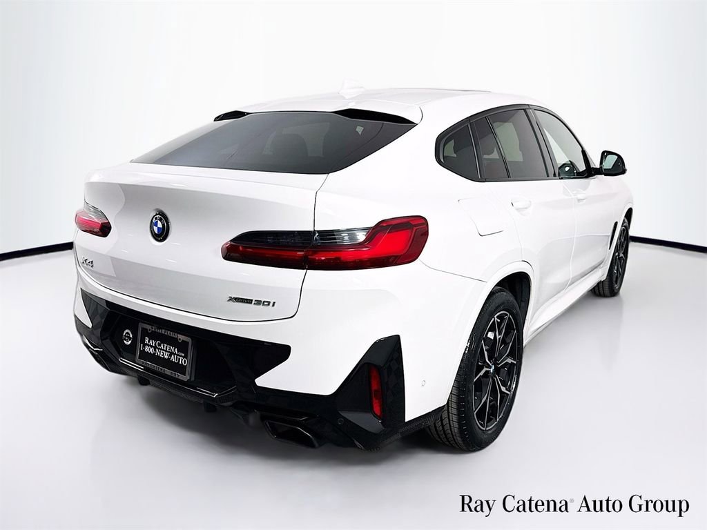 Used 2024 BMW X4 xDrive30i w/ M Sport Package image 7