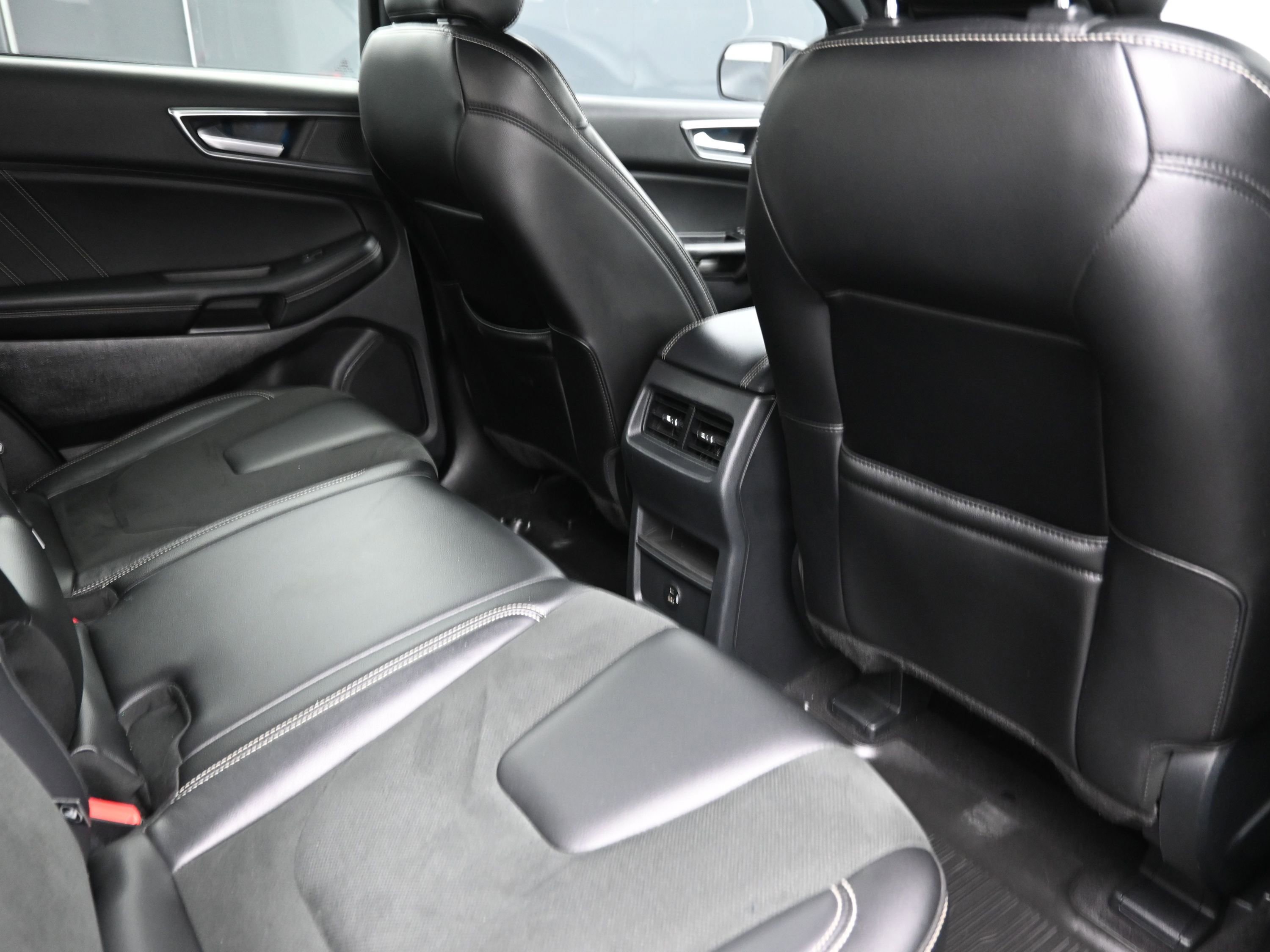 Used 2021 Ford Edge ST AWD/4WD image 24