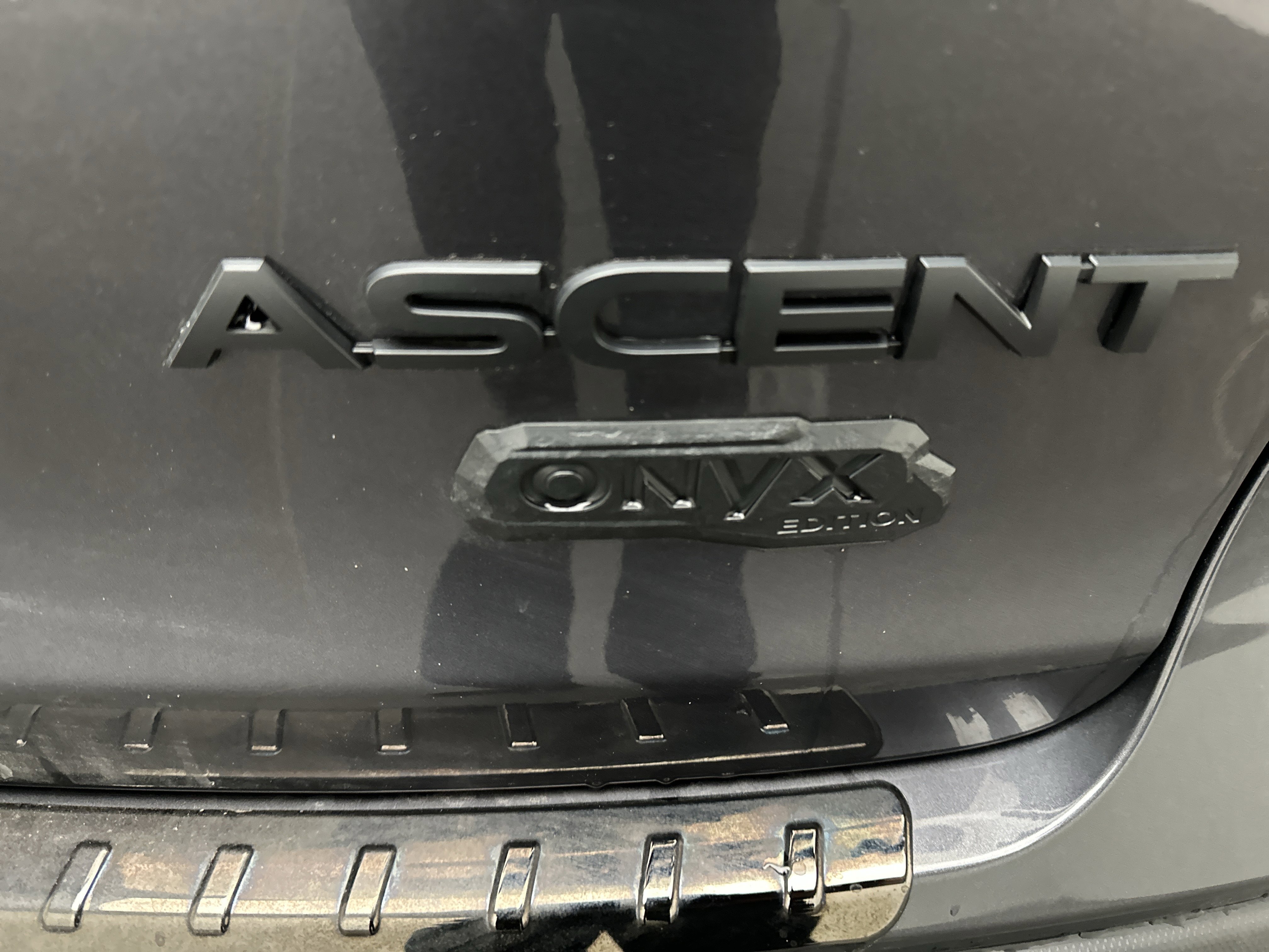 Used 2024 Subaru Ascent Onyx Edition image 12