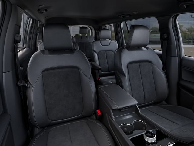 New 2025 Jeep Grand Cherokee L Laredo AWD/4WD image 16
