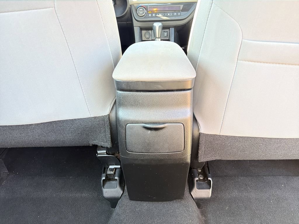 Used 2016 Toyota Corolla LE FWD image 20