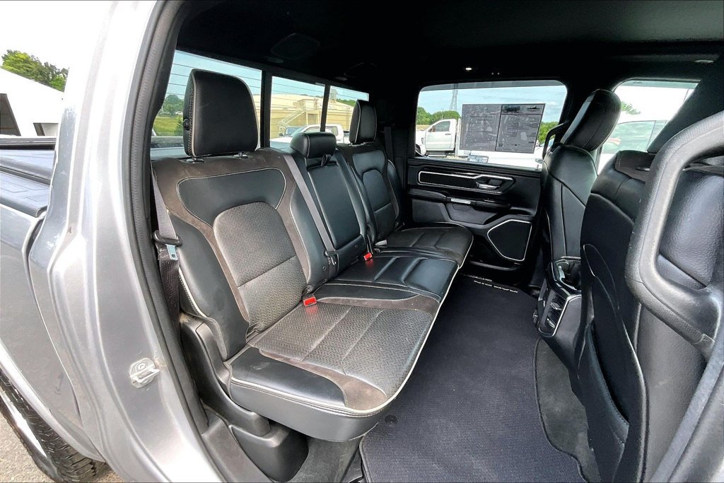 Used 2022 RAM 1500 Laramie AWD/4WD image 28