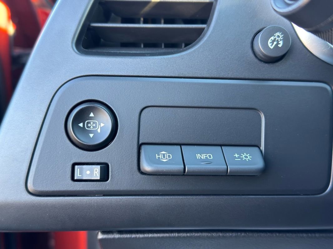 Used 2016 Chevrolet Corvette Stingray Coupe w/ 2LT Preferred Equipment Group image 22