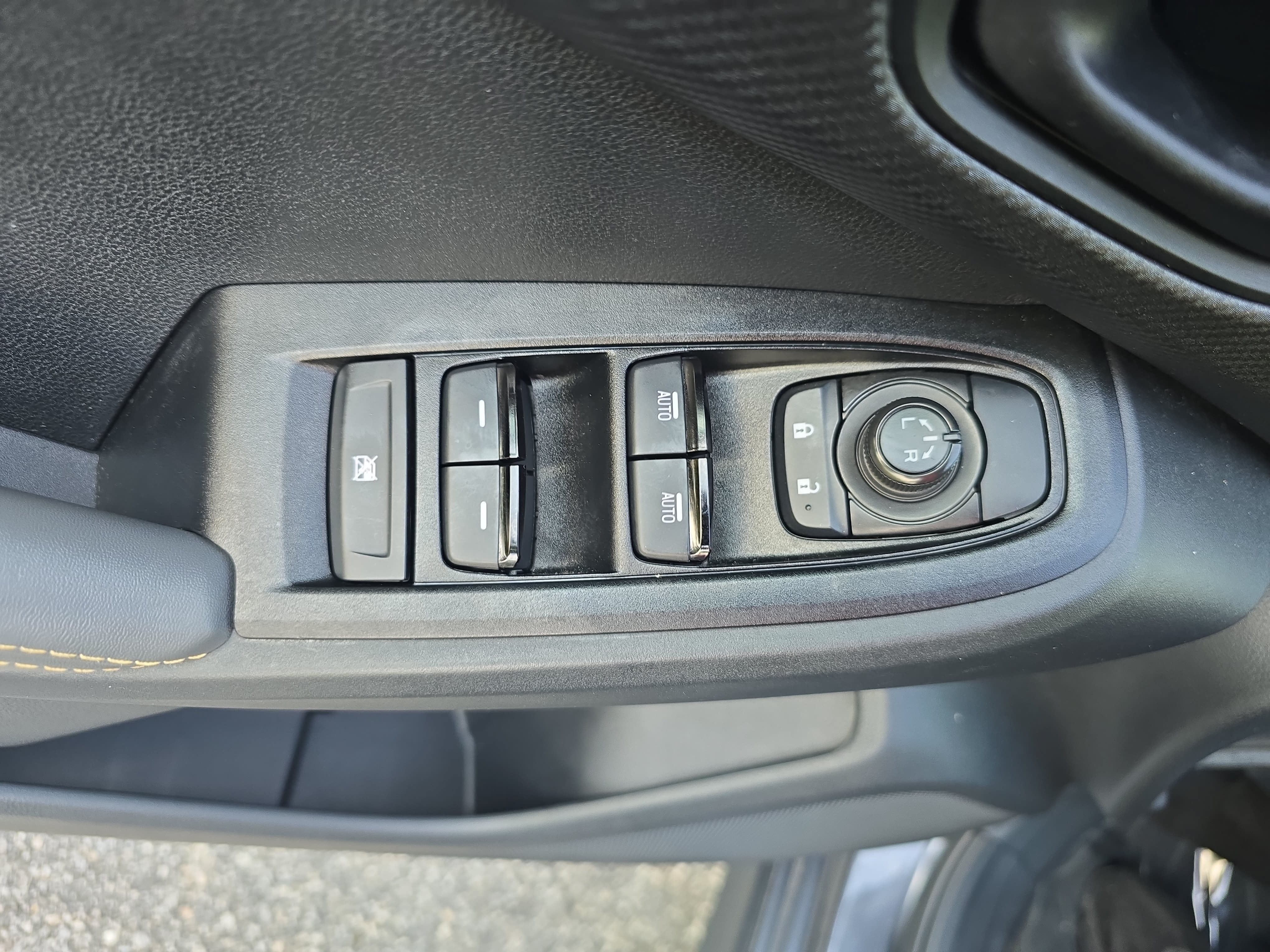Used 2025 Subaru Crosstrek 2.5i Sport AWD/4WD image 27