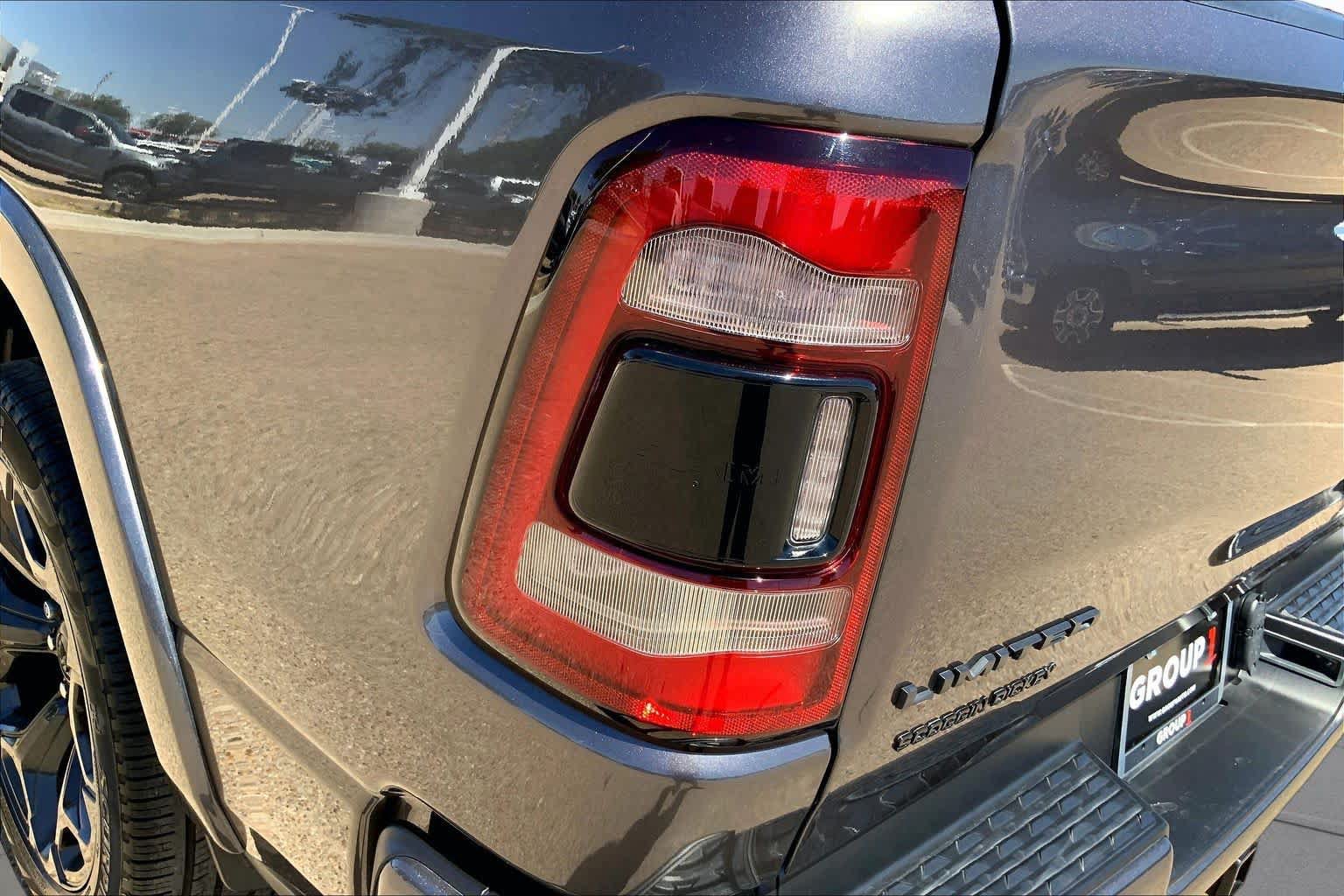 Used 2023 RAM 1500 Limited AWD/4WD image 32