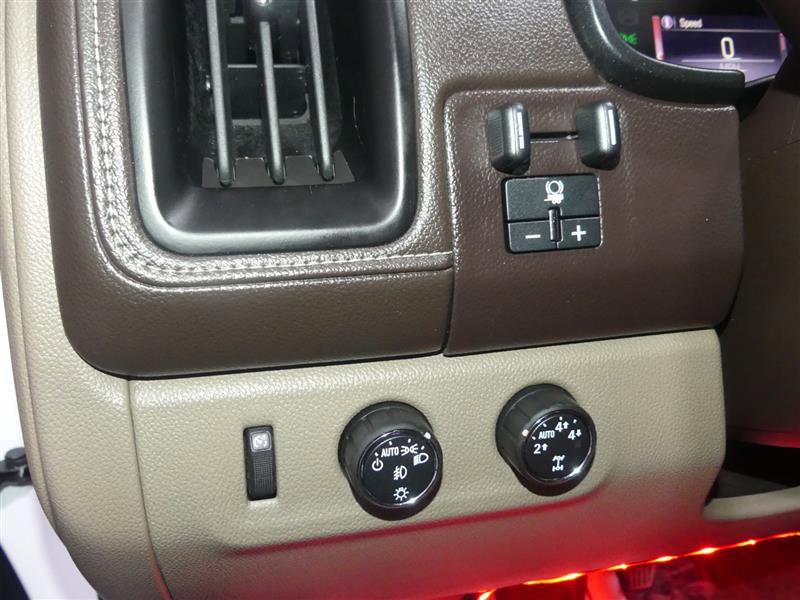 Used 2016 GMC Canyon SLT w/ Driver Alert Package image 27