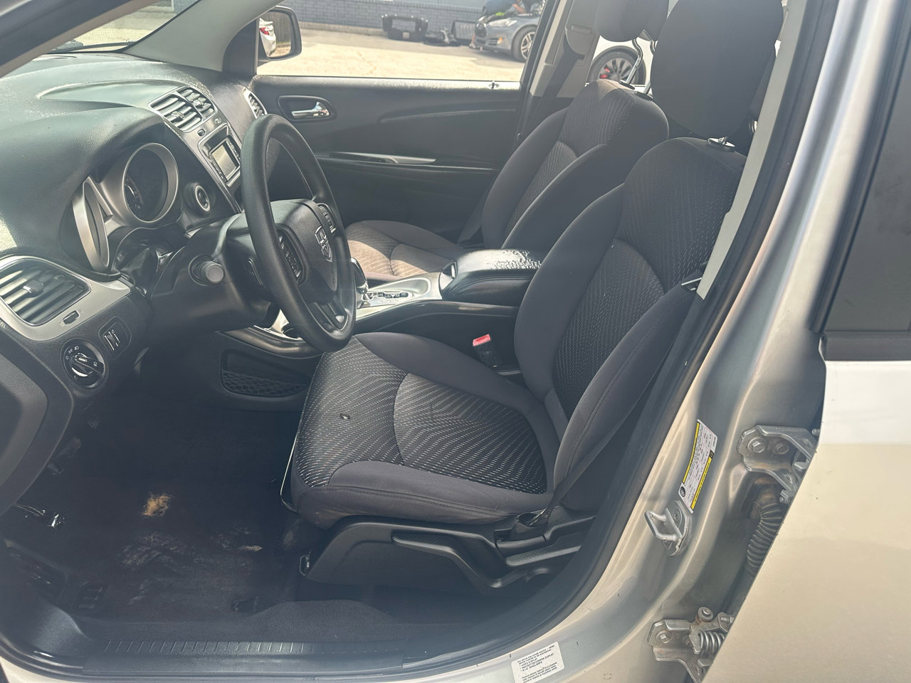 Used 2012 Dodge Journey SXT image 11