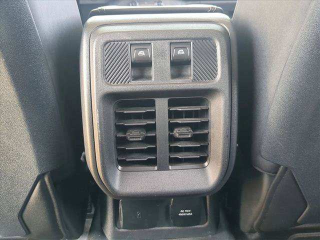 Used 2025 Ford Bronco Badlands AWD/4WD image 17