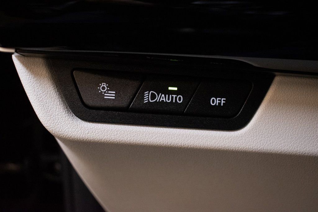 New 2026 BMW X1 xDrive28i w/ Convenience Package image 20