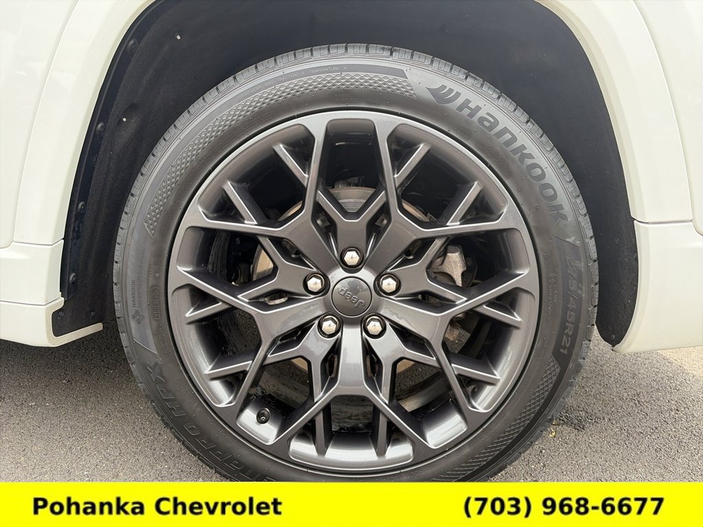 Used 2025 Jeep Grand Cherokee L Summit AWD/4WD image 29