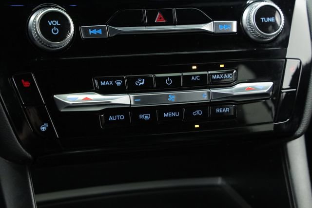 Used 2024 Ford Explorer ST-Line w/ Class IV Trailer Tow Package image 19