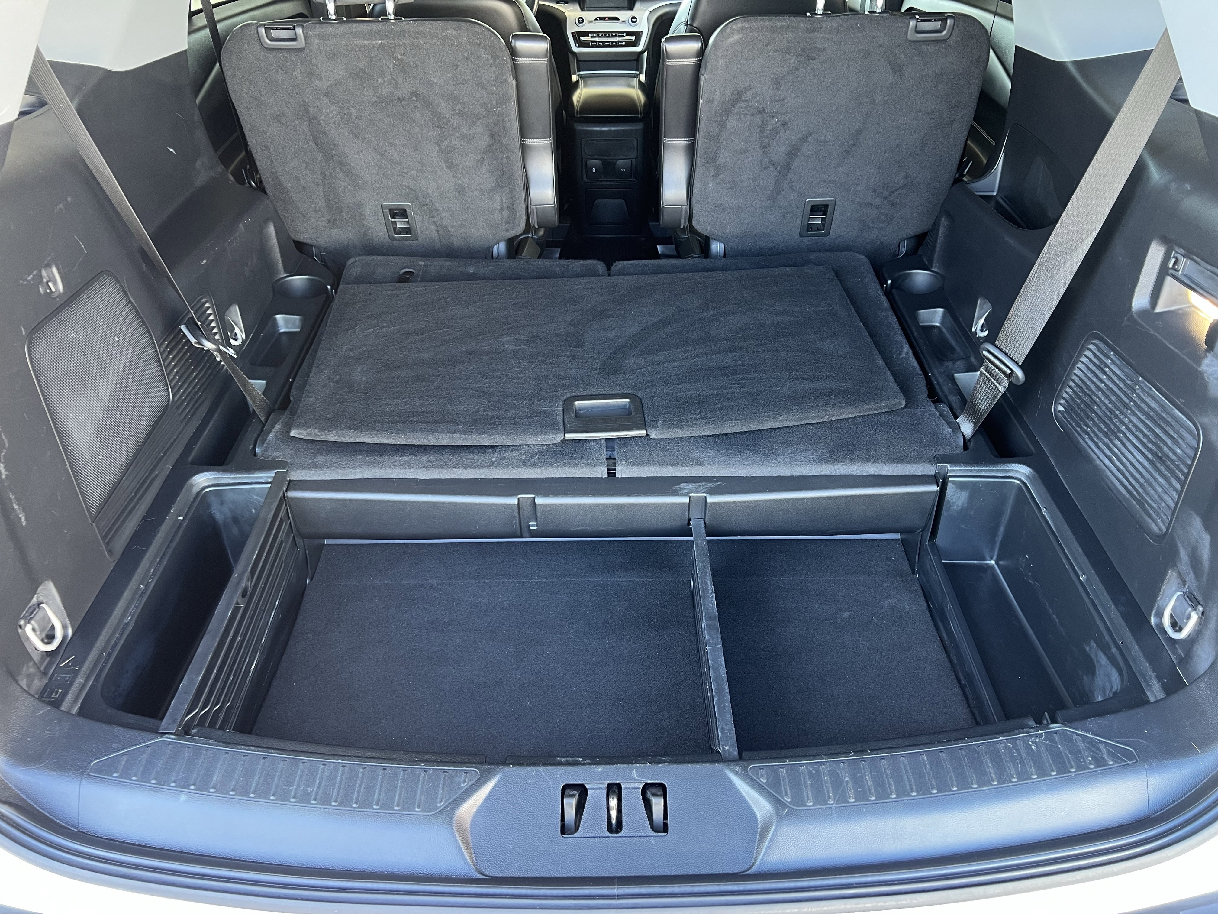 Used 2023 Ford Explorer XLT w/ Equipment Group 202A image 54