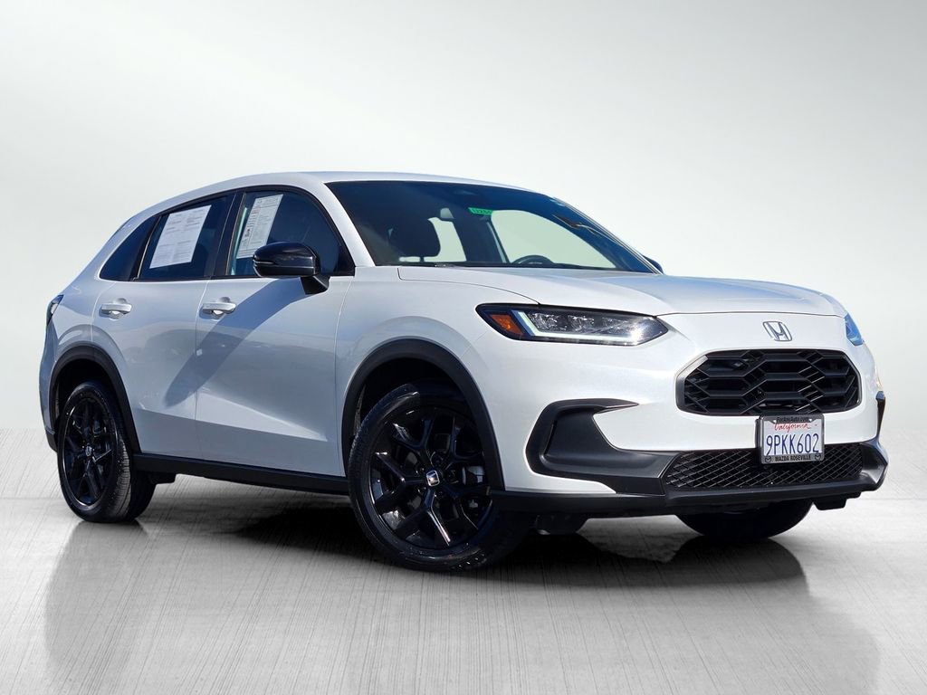 Used 2023 Honda HR-V Sport image 1