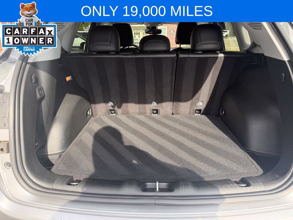 Used 2022 Jeep Compass Limited w/ Elite Group AWD/4WD image 11