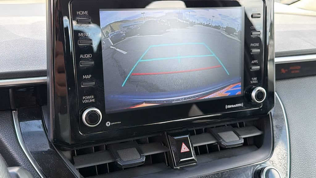 Used 2022 Toyota Corolla LE FWD image 16