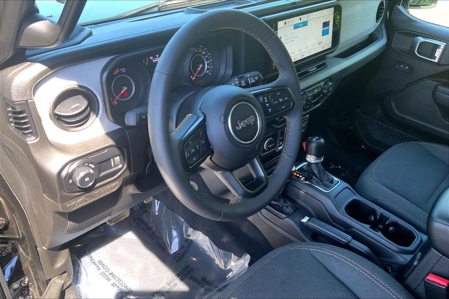 Certified 2024 Jeep Wrangler Sport AWD/4WD image 15