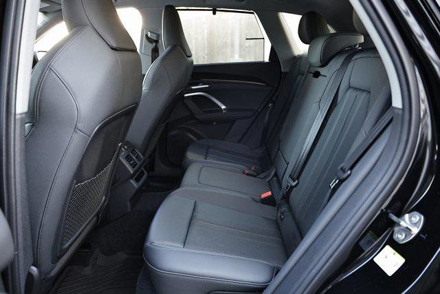 Certified 2025 Audi Q5 Premium Plus w/ Premium Plus image 25