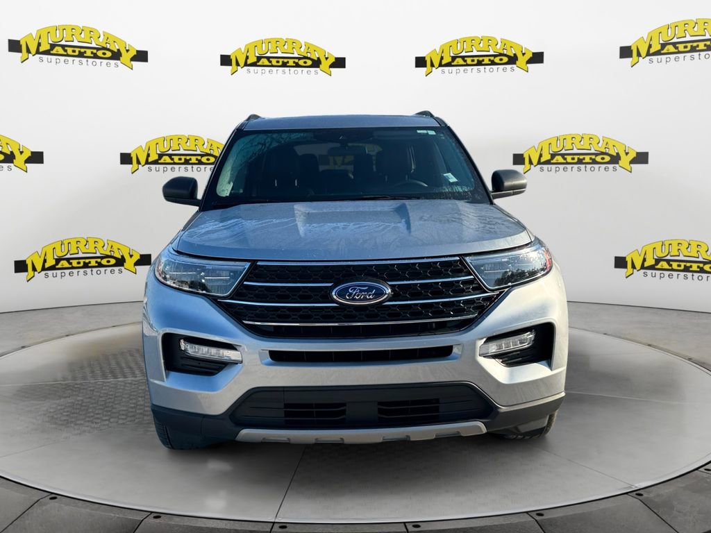Certified 2022 Ford Explorer XLT w/ Equipment Group 202A image 8