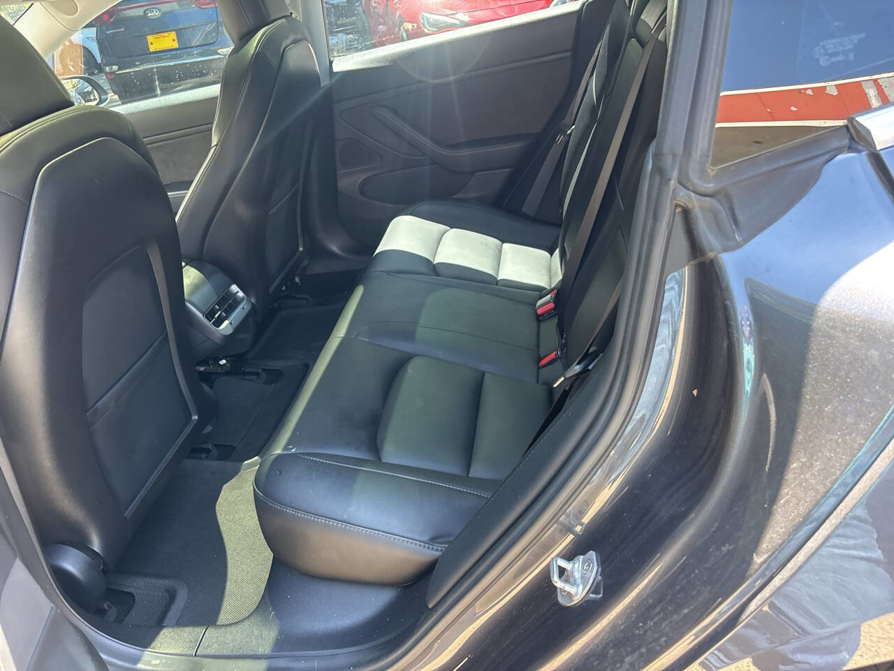 Used 2018 Tesla Model 3 Long Range AWD/4WD image 13