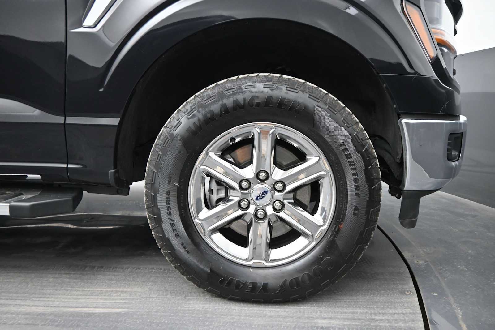 Used 2025 Ford F150 XLT w/ Equipment Group 301A Standard AWD/4WD image 10