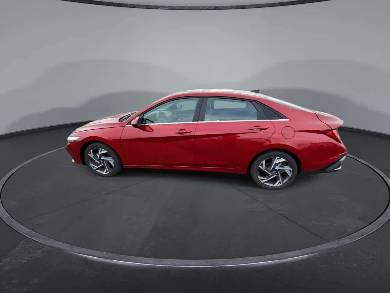 Used 2025 Hyundai Elantra SEL FWD image 5