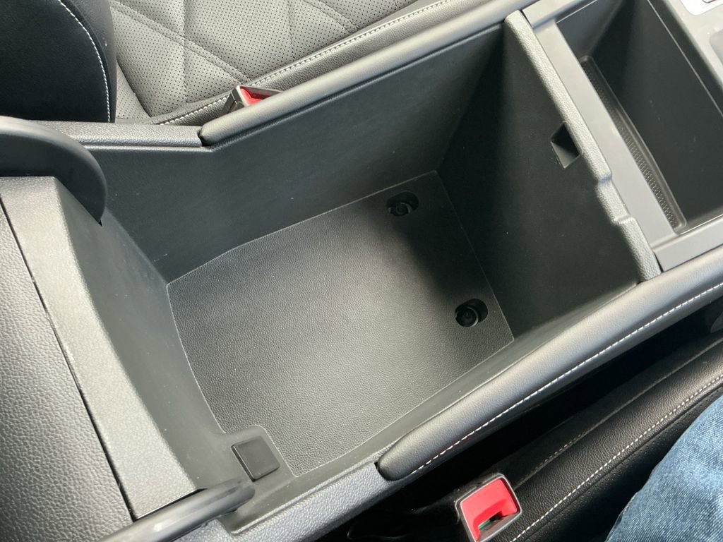 Used 2024 Volkswagen Atlas SE image 20