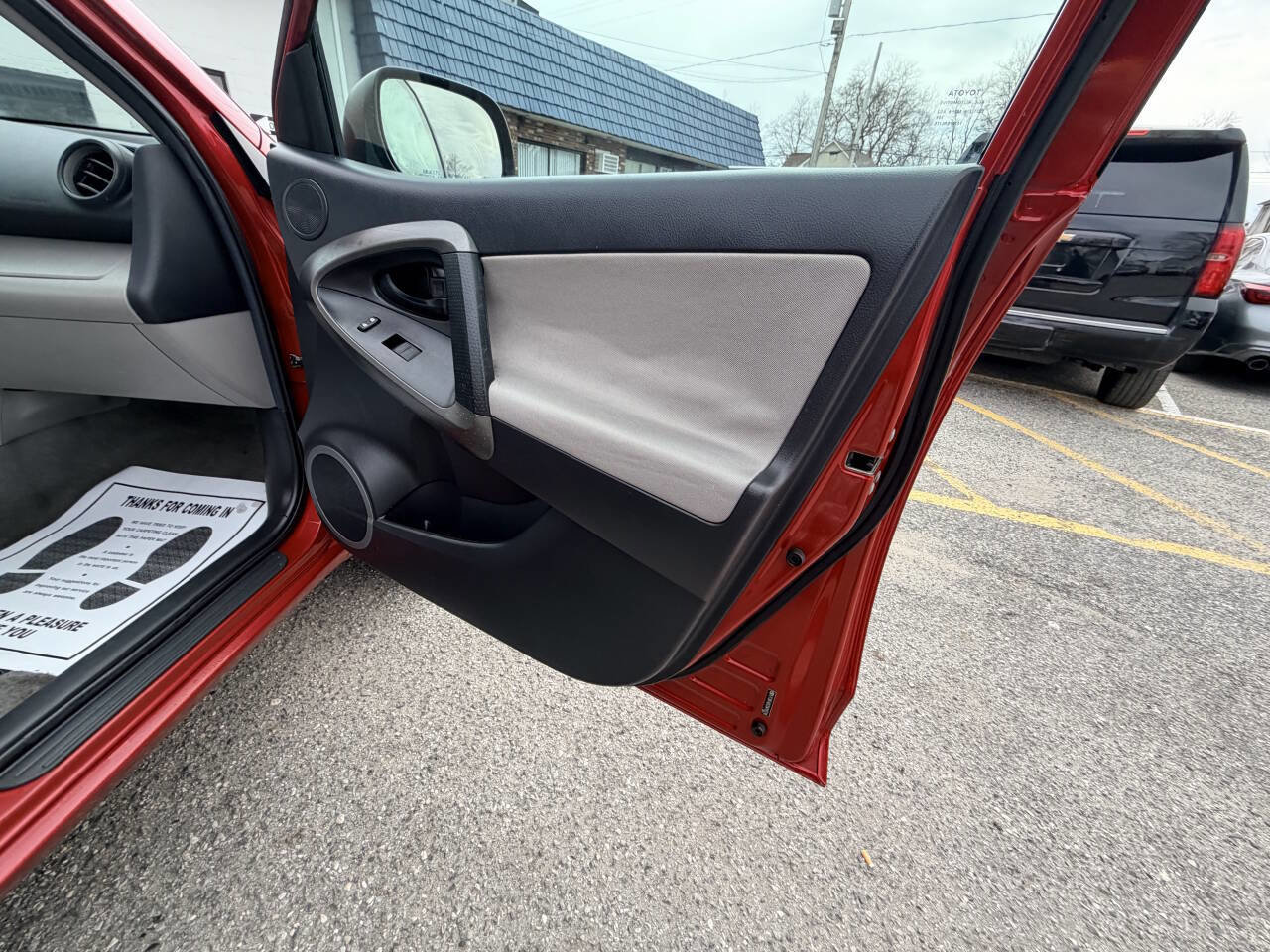 Used 2012 Toyota RAV4 4WD w/ Value Pkg image 46