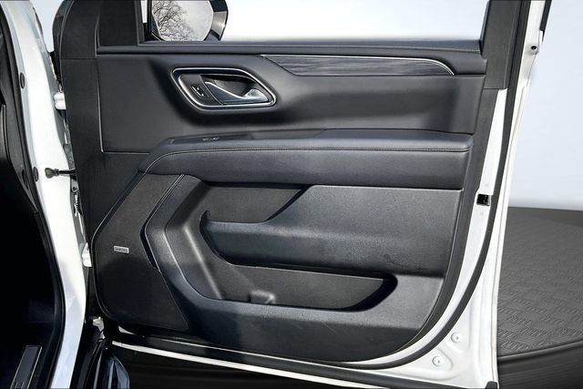 Used 2024 GMC Yukon SLT image 28