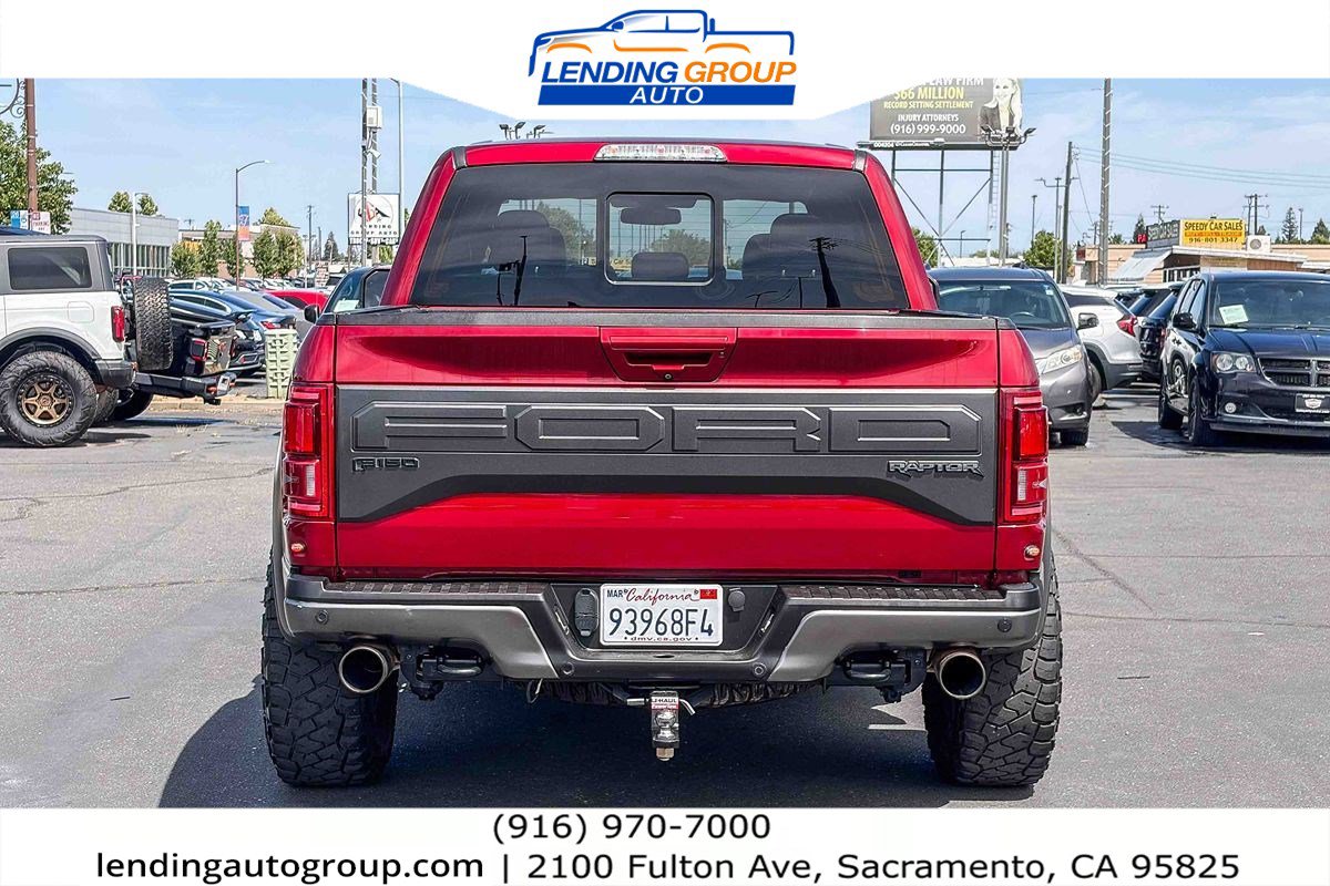 Used 2018 Ford F150 Raptor w/ Equipment Group 802A Luxury AWD/4WD image 3