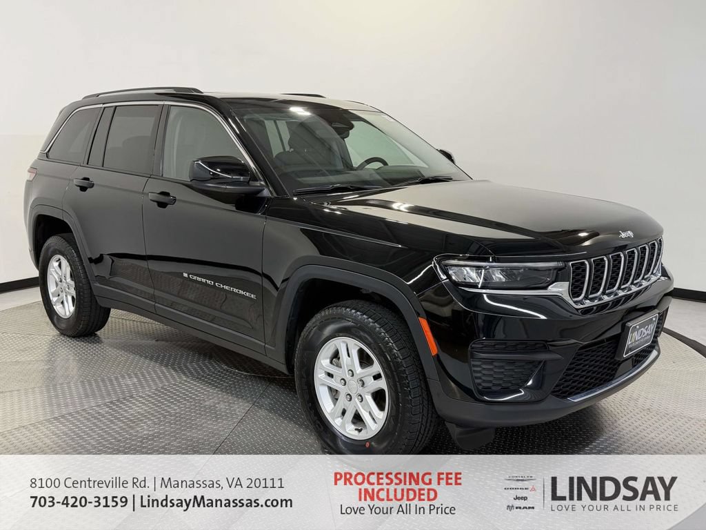 Used 2023 Jeep Grand Cherokee Laredo