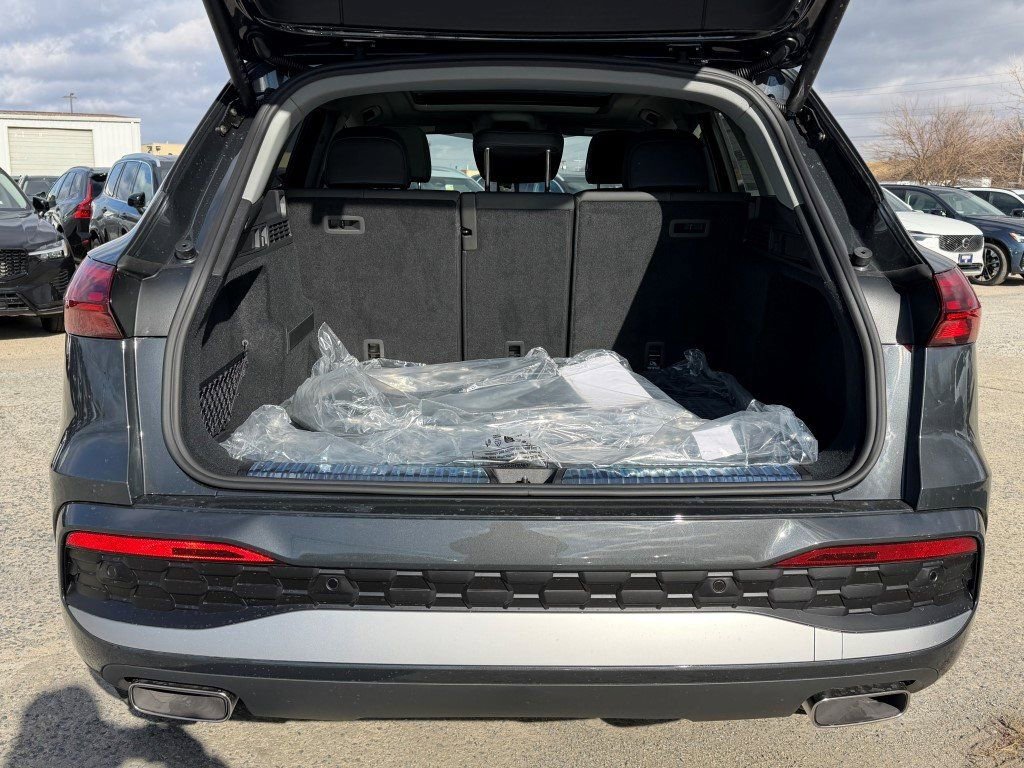 New 2025 Audi Q5 2.0T Premium Plus image 15