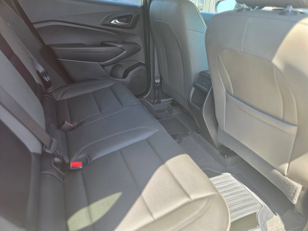 Used 2026 Chevrolet Trax ACTIV FWD image 18