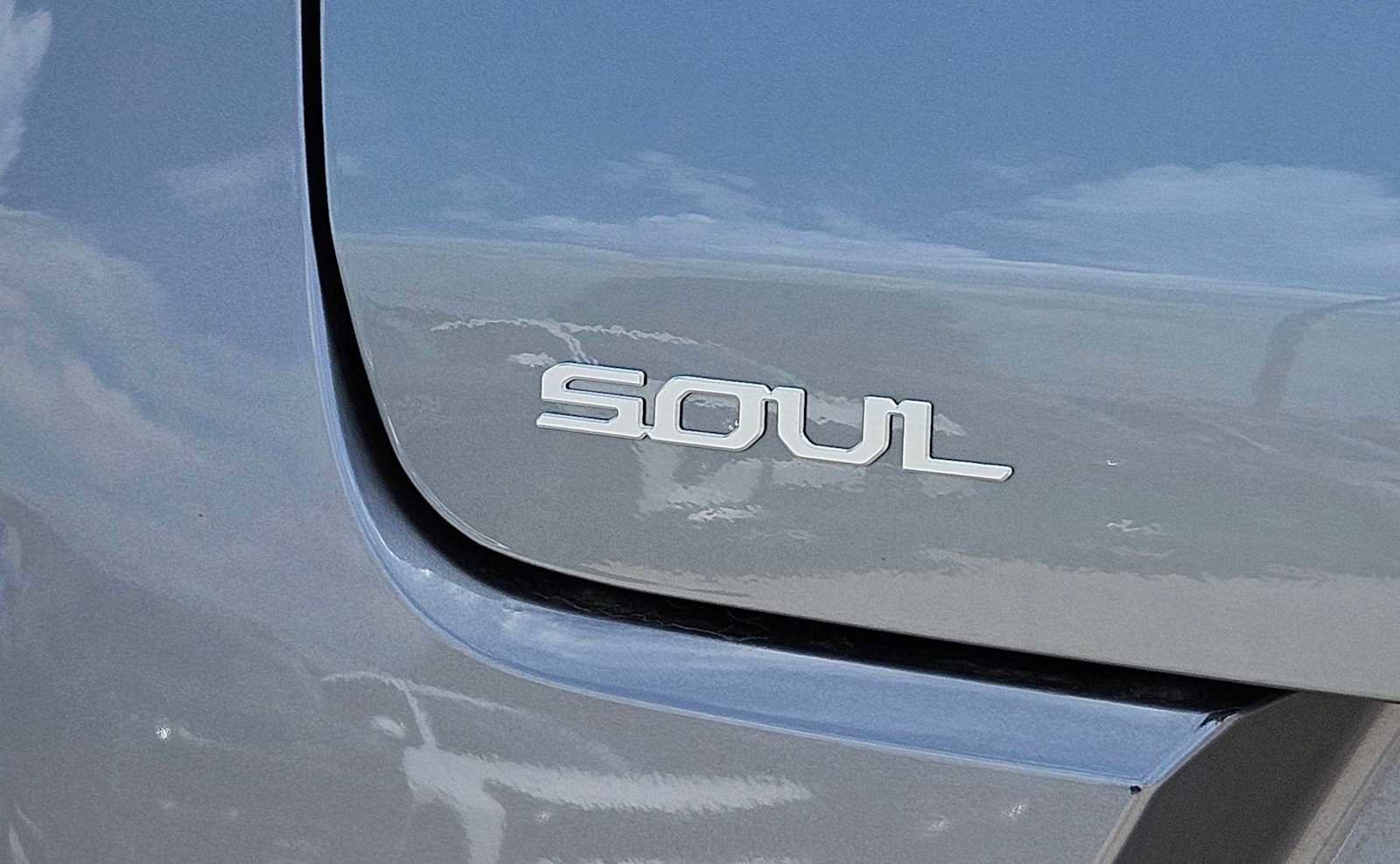 Certified 2025 Kia Soul LX FWD image 12