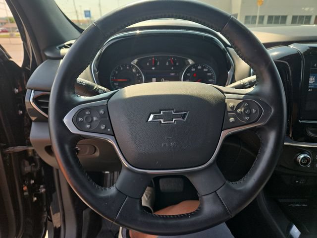 Used 2022 Chevrolet Traverse RS w/ LPO, 'HIT The Road' Package FWD image 14