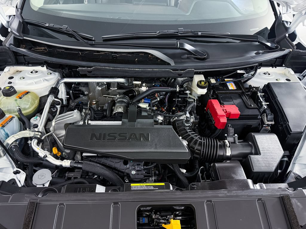 Certified 2026 Nissan Rogue SV AWD/4WD image 33