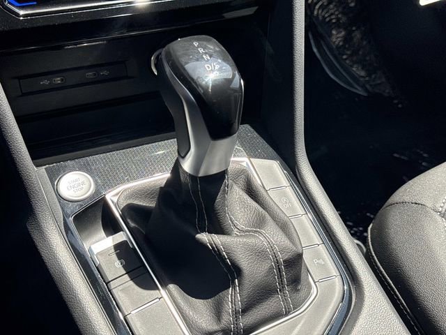 New 2026 Volkswagen Taos SE FWD image 23