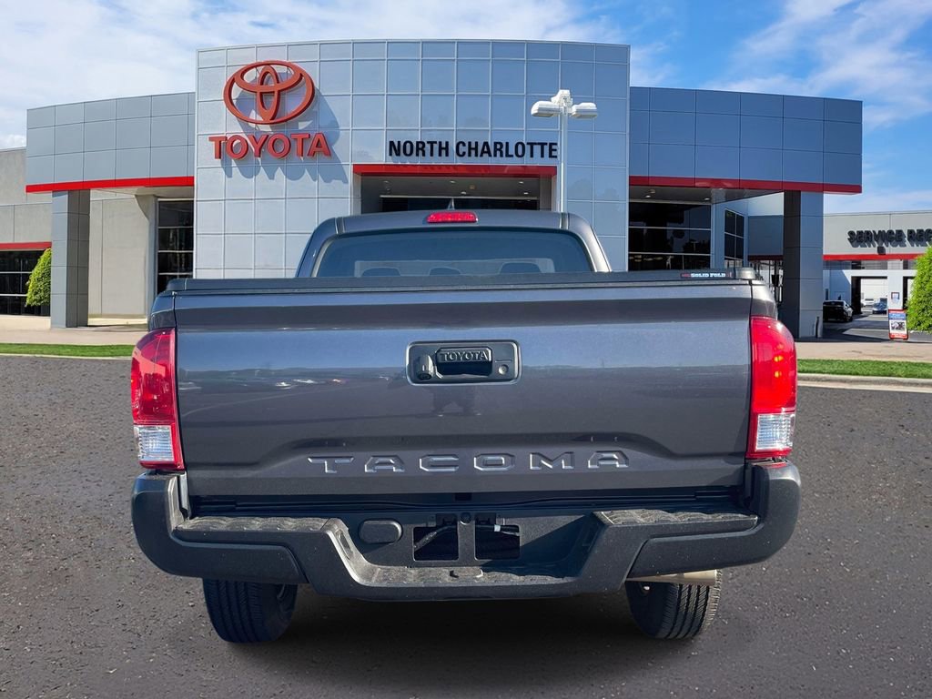 Used 2016 Toyota Tacoma SR image 5