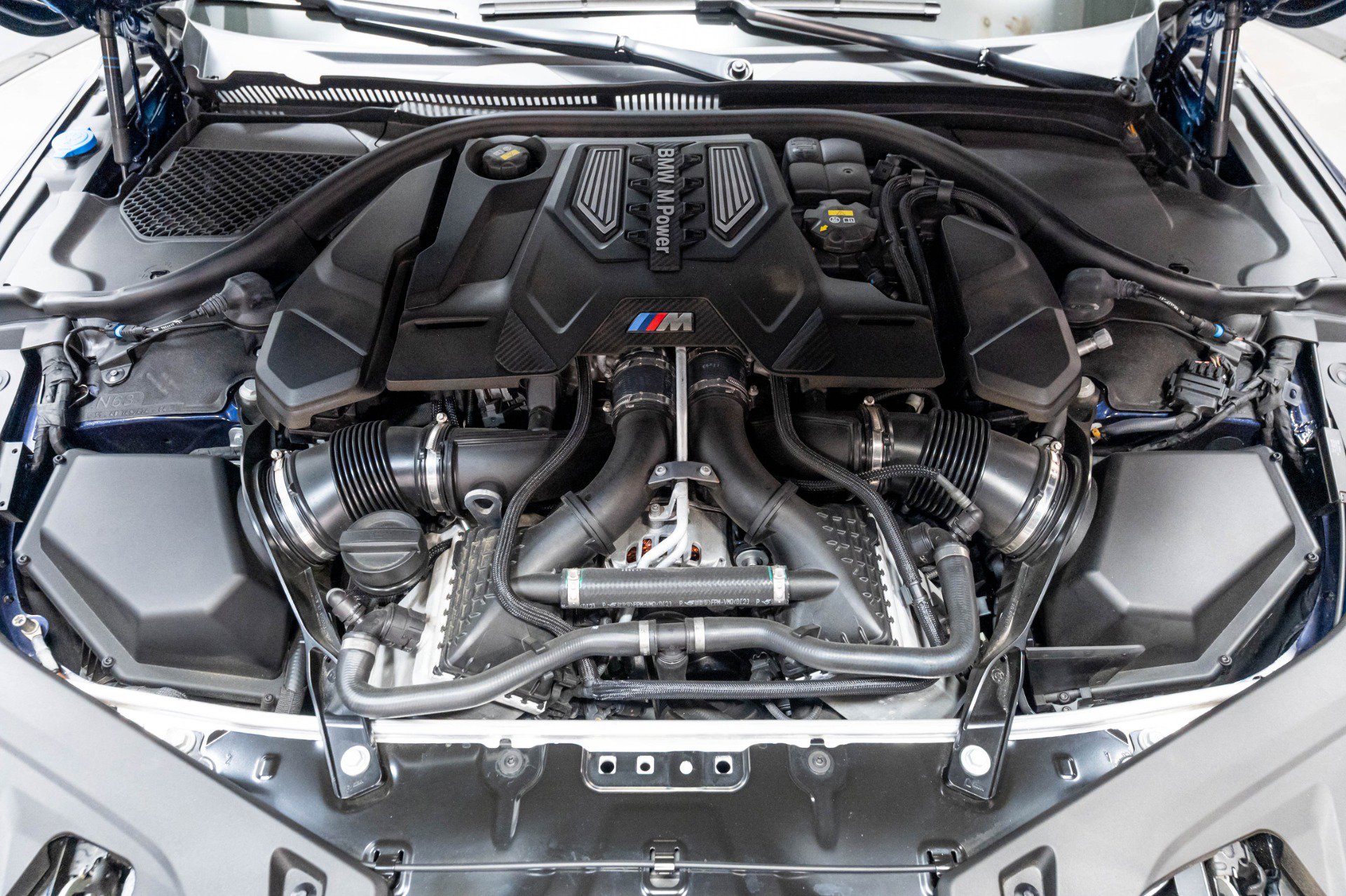 Used 2023 BMW M8 Competition AWD/4WD image 44