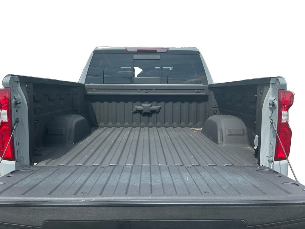 Used 2024 Chevrolet Silverado 1500 LT Trail Boss w/ Convenience Package II AWD/4WD image 24