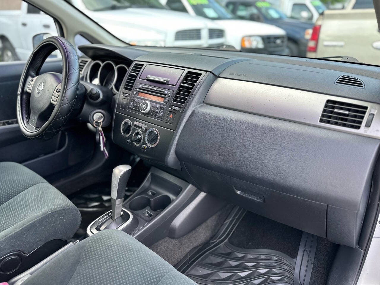 Used 2012 Nissan Versa 1.8 S w/ Special Edition Pkg image 19