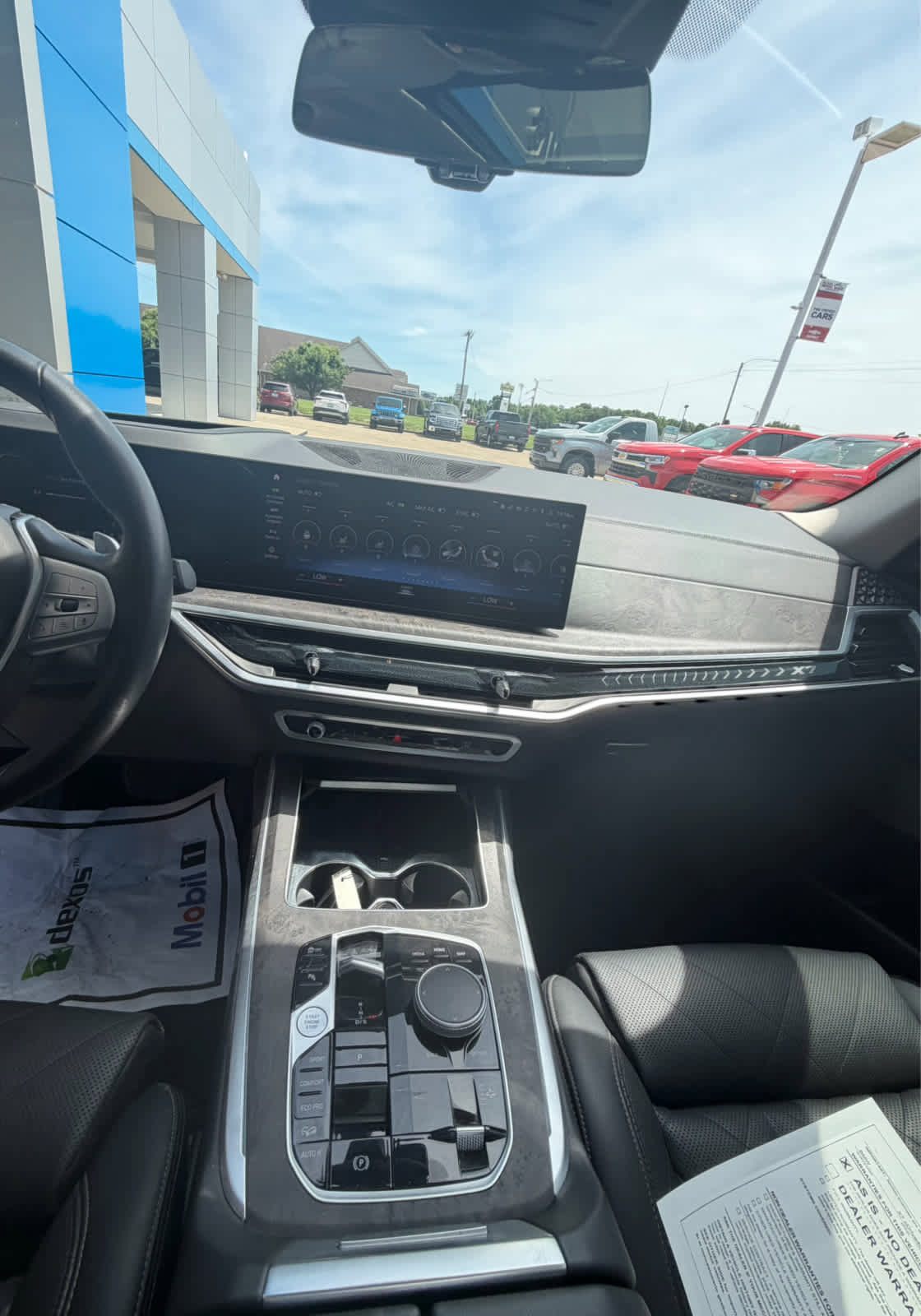 Used 2023 BMW X7 xDrive40i w/ Premium Package AWD/4WD image 14