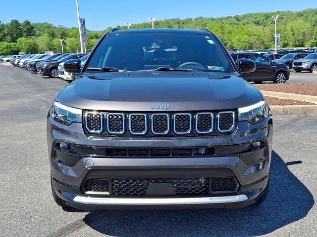 Used 2023 Jeep Compass Limited w/ Elite Group AWD/4WD image 2