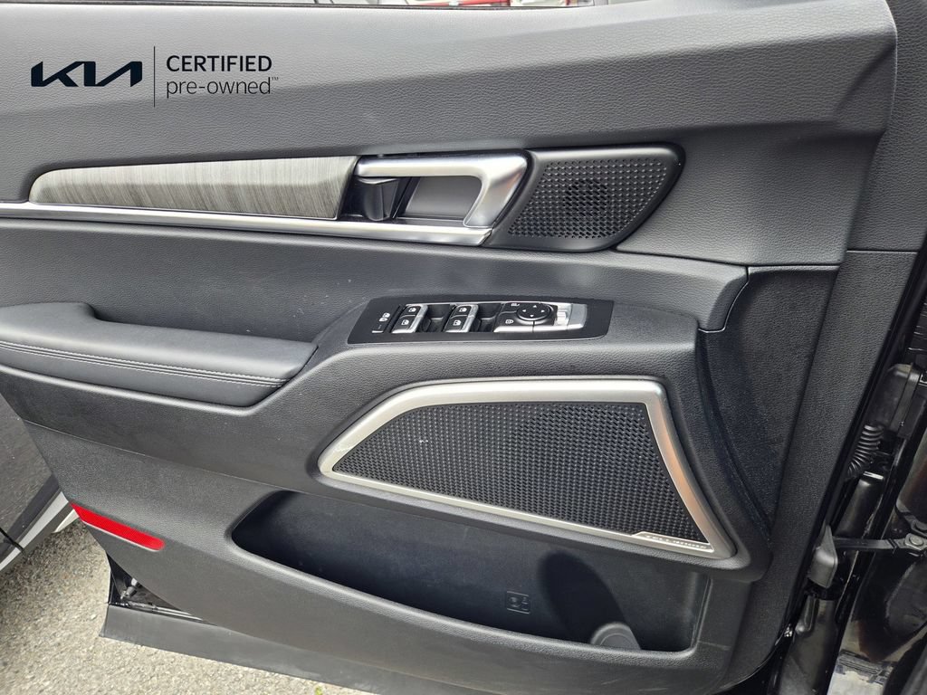 Used 2023 Kia Telluride EX FWD image 27